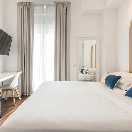 Pley Boutique Del Centro Κάλιαρι