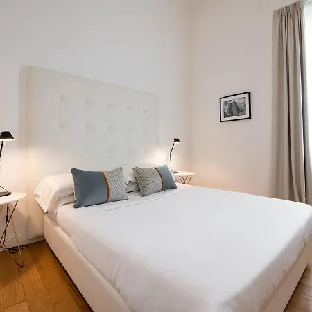 Pley Boutique Del Centro Πανσιόν